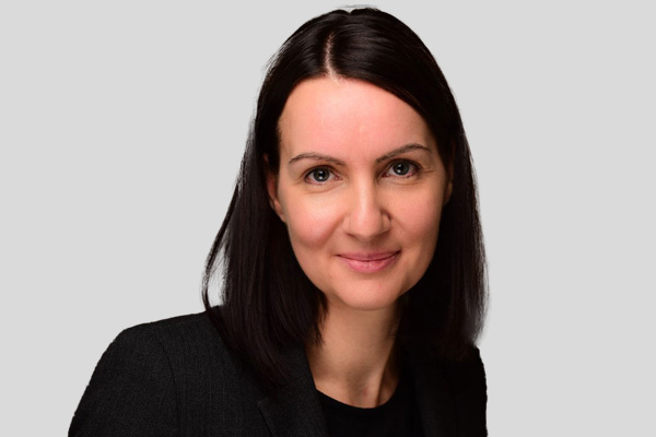 Portrait von SABINE MIDDENDORF